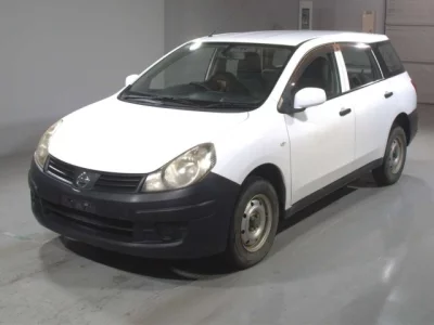 Nissan AD