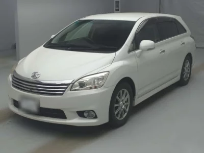 Toyota Mark X Zio