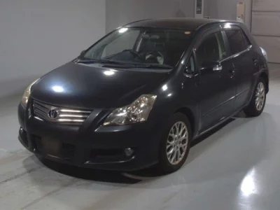 Toyota BLADE  с аукциона в Японии
