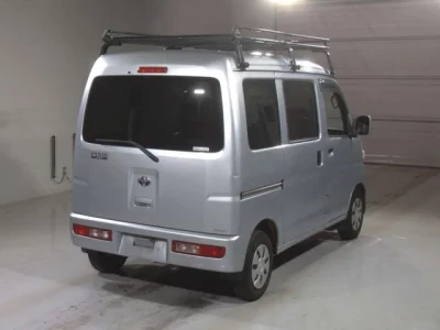 Toyota Pixis Van