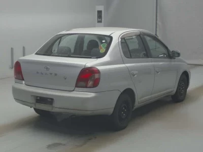 Toyota PLATZ  с аукциона в Японии