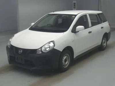Nissan AD