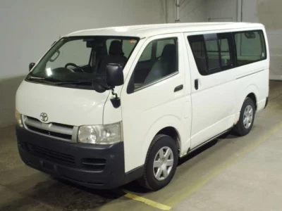 Toyota HIACE VAN  с аукциона в Японии
