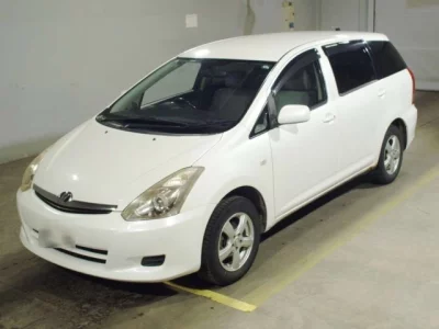 Toyota WISH  с аукциона в Японии