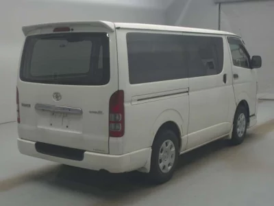 Toyota RegiusAce