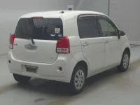 Toyota PORTE лот № 77129 оценка R  с аукциона в Японии 1