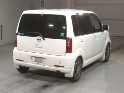 Nissan OTTI  с аукциона в Японии