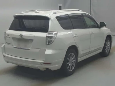 Toyota Vanguard