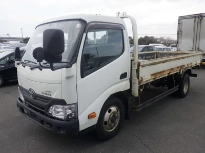 Toyota DYNA  с аукциона в Японии