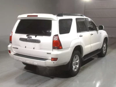 Toyota HILUX SURF  с аукциона в Японии