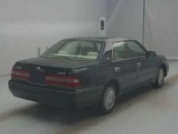 Toyota CROWN лот № 77174 оценка 4  с аукциона в Японии 1
