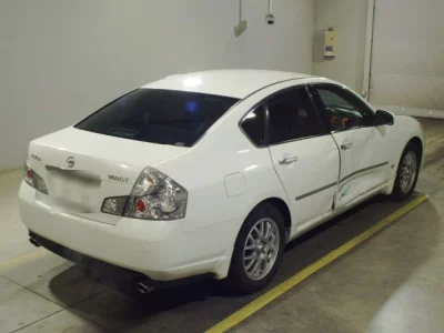 Nissan Fuga