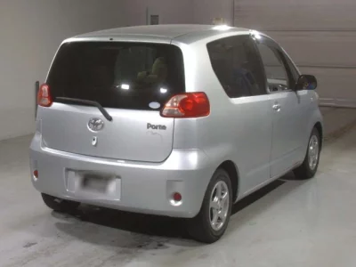 Toyota PORTE  с аукциона в Японии