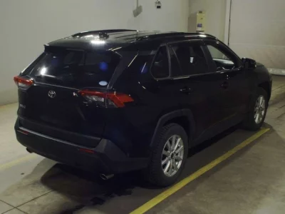 Toyota RAV4  с аукциона в Японии