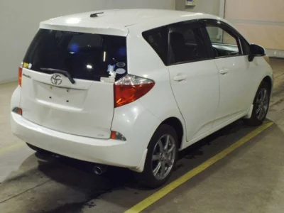 Toyota Ractis