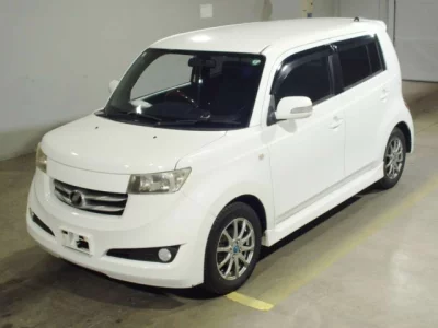 Toyota BB  с аукциона в Японии