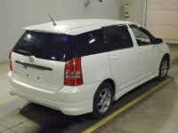 Toyota WISH лот № 8024 оценка 3  с аукциона в Японии 1