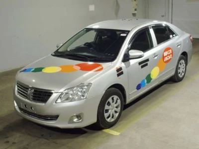 Toyota PREMIO  с аукциона в Японии