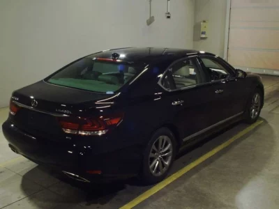 Lexus LS460L