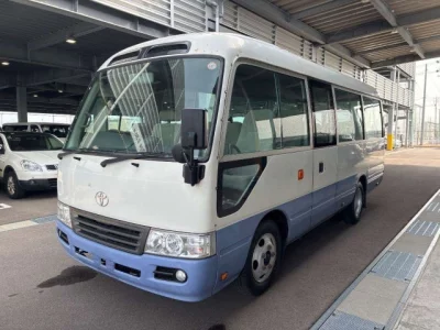 Toyota COASTER