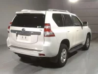 Toyota LAND CRUISER PRADO лот № 7 оценка 4  с аукциона в Японии 1