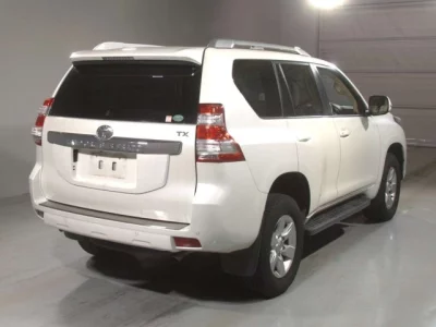 Toyota LAND CRUISER PRADO  с аукциона в Японии
