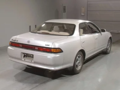Toyota MARK II  с аукциона в Японии