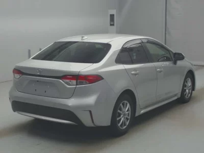 Toyota COROLLA  с аукциона в Японии