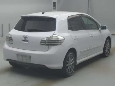 Toyota BLADE  с аукциона в Японии