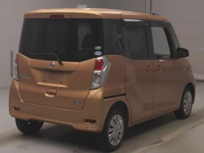 Nissan DAYZ ROOX  с аукциона в Японии