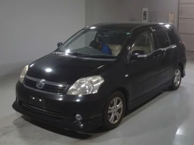 Toyota RAUM