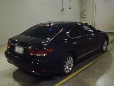 Lexus LS460L