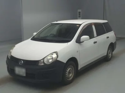 Nissan AD