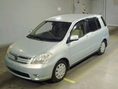 Toyota RAUM