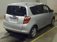 Toyota RACTIS лот № 8029 оценка 3  с аукциона в Японии 1