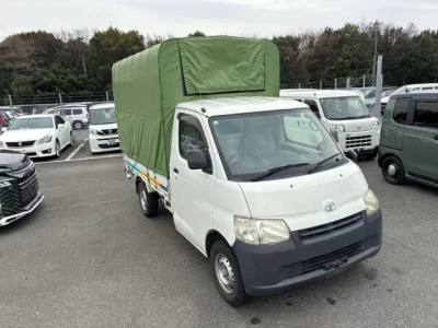 Toyota LITE ACE TRUCK  с аукциона в Японии