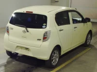 Toyota PIXIS EPOCH лот № 7252 оценка 3.5  с аукциона в Японии 1