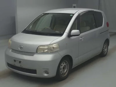 Toyota PORTE  с аукциона в Японии