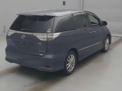 Toyota ESTIMA HYBRID