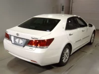 Toyota CROWN лот № 7322 оценка 3.5  с аукциона в Японии 1