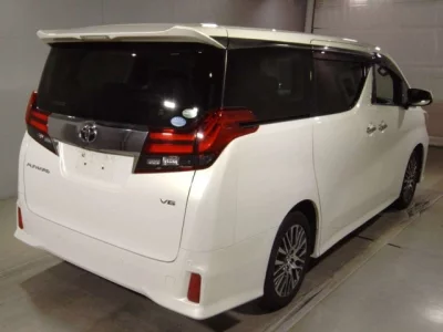 Toyota ALPHARD  с аукциона в Японии