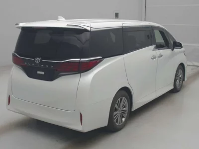 Toyota ALPHARD  с аукциона в Японии