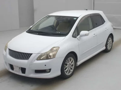 Toyota BLADE