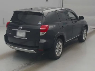 Toyota Vanguard