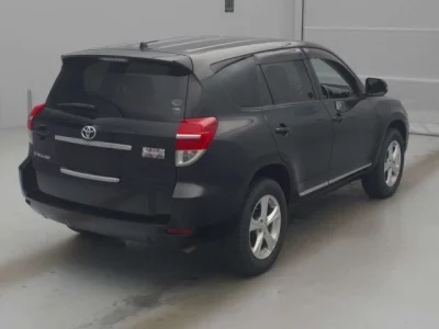 Toyota Vanguard