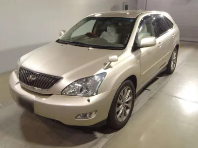 Toyota HARRIER  с аукциона в Японии