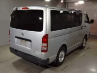 Toyota HIACE VAN лот № 62014 оценка RA  с аукциона в Японии 1