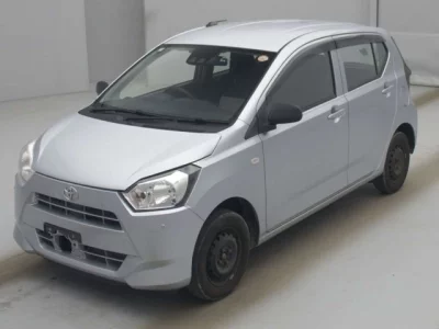 Toyota PIXIS EPOCH  с аукциона в Японии