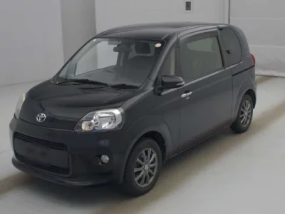 Toyota PORTE  с аукциона в Японии