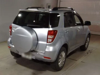 Toyota RUSH  с аукциона в Японии